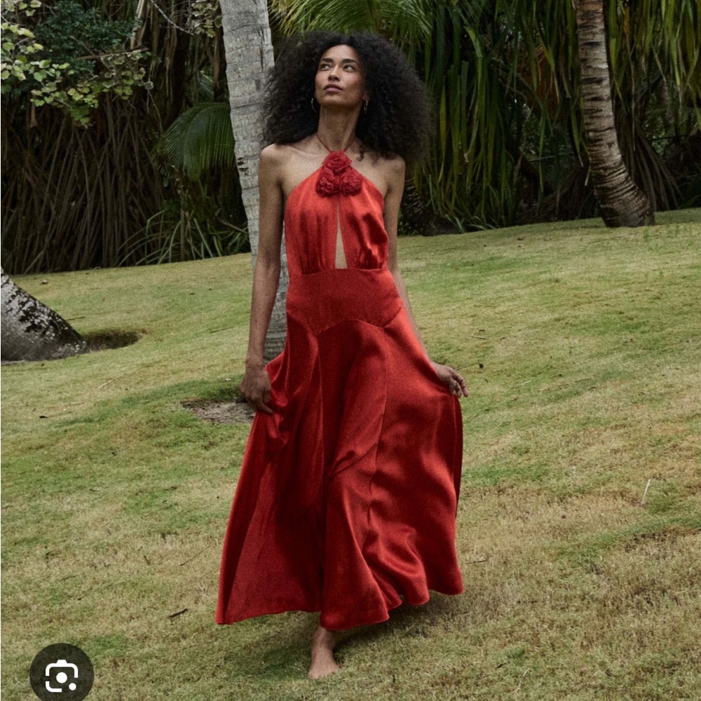 DÔEN Lilaia Gown, BNWT, medium